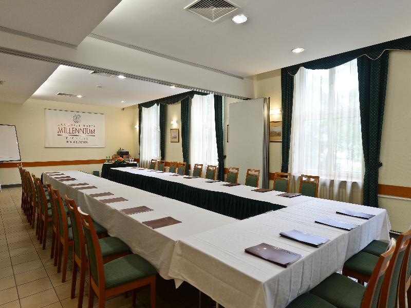 Hotel Millennium Budapest Extérieur photo