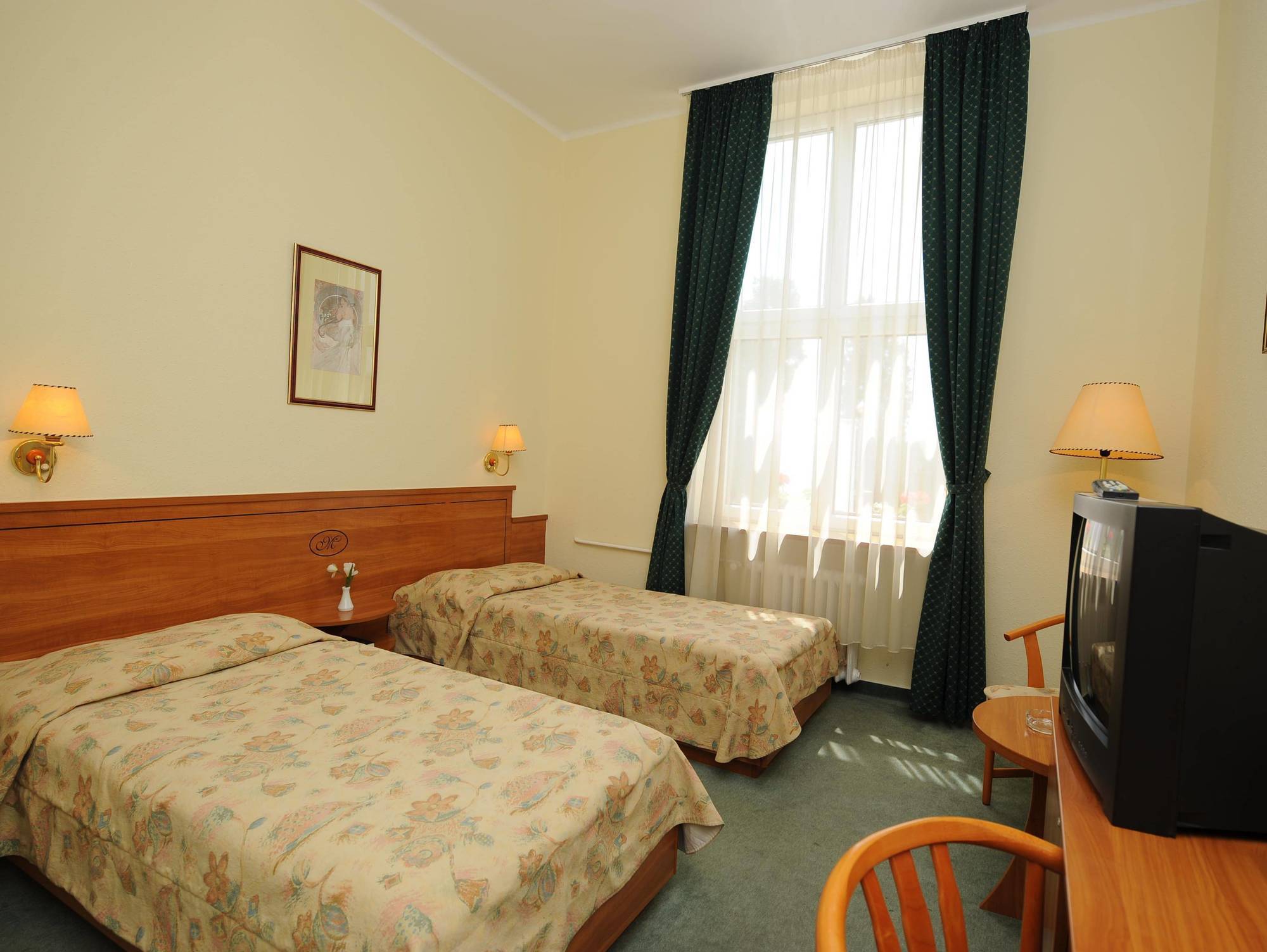 Hotel Millennium Budapest Extérieur photo